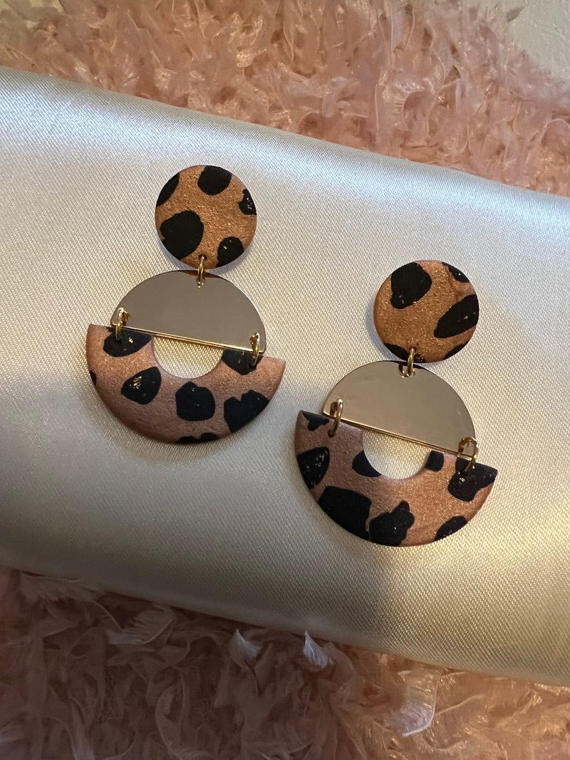 R E M I s (Rose gold Leopard Print)